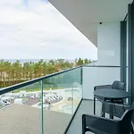 Sea Waves & 428b By Renters