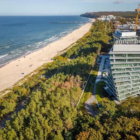 Sea Waves & 428b By Renters *